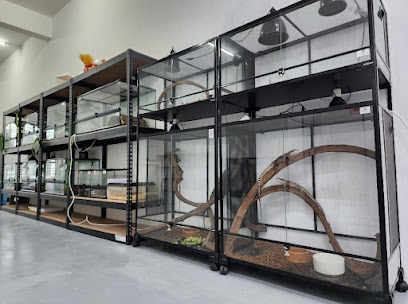 Exotic World Pet Store
